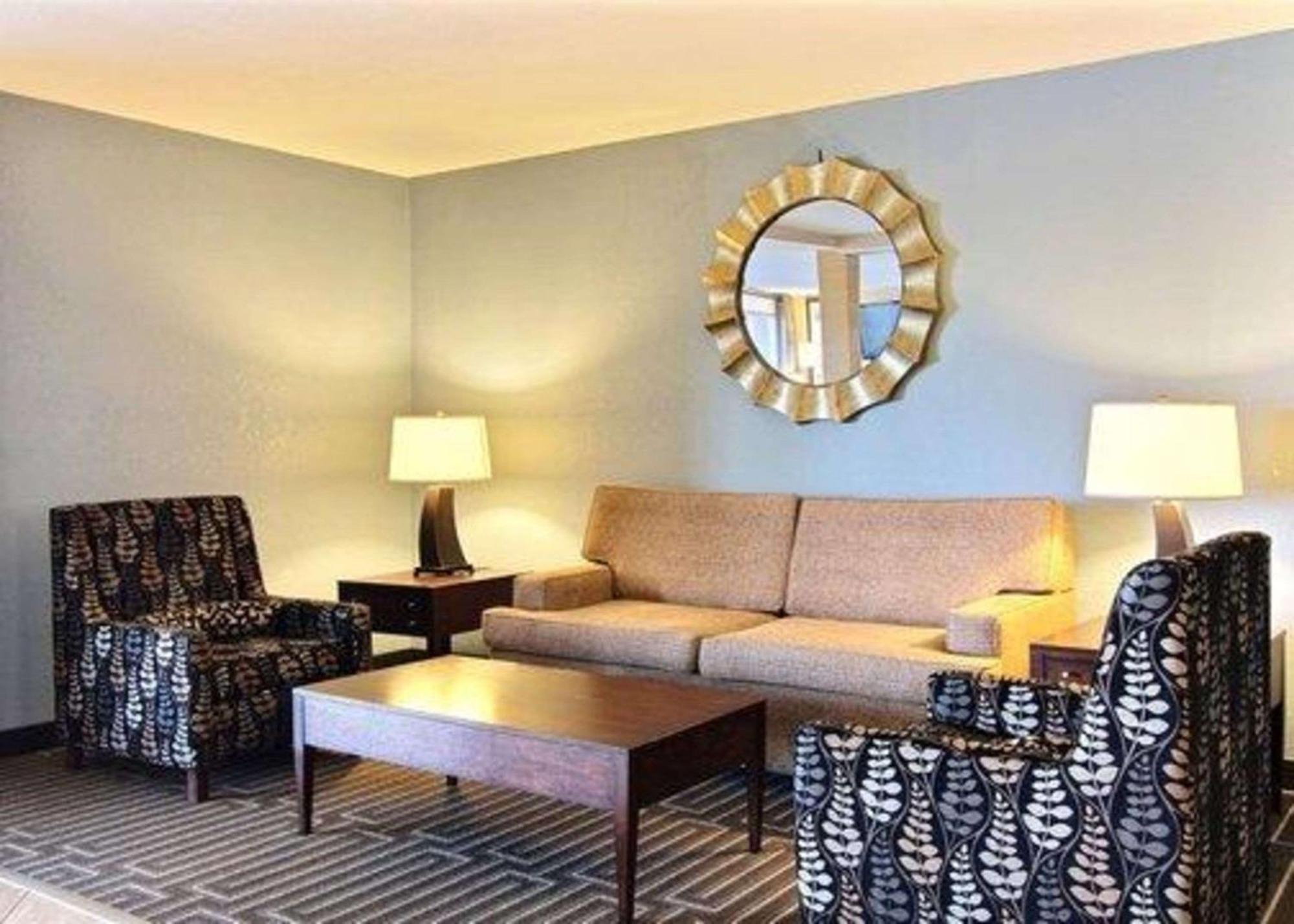 Quality Inn Thief River Falls Exterior foto